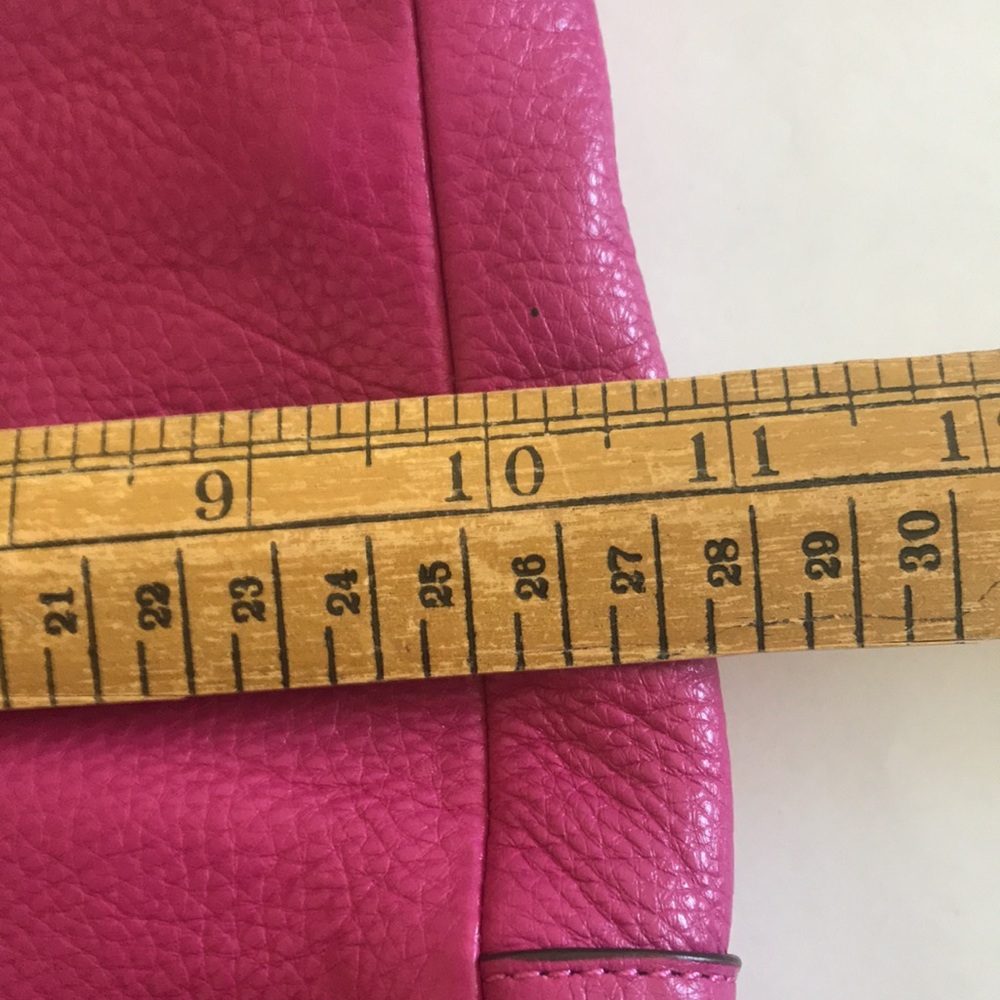 fuchsia Coach bag - Picture 4 of 10